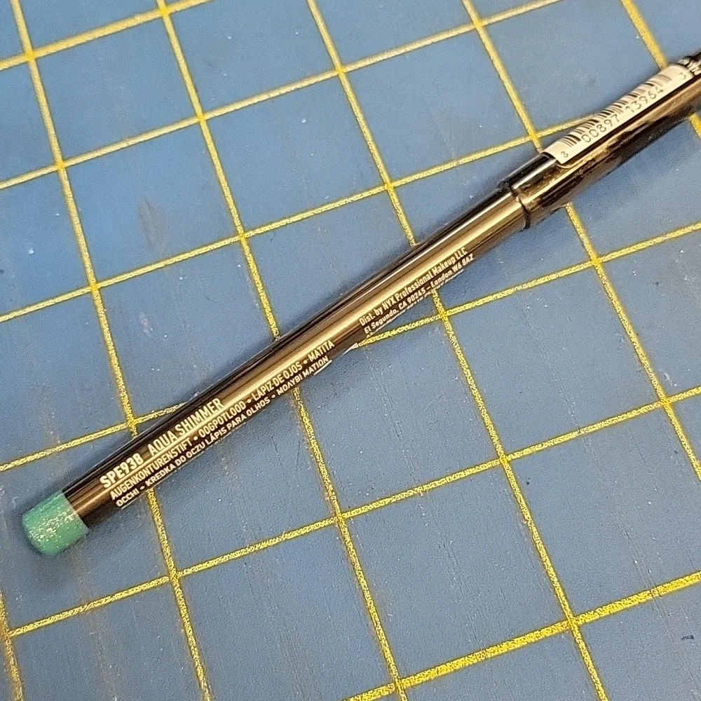 NYX Eye Pencil SPE938 Aqua Shimmer Eye Pencil New Sealed